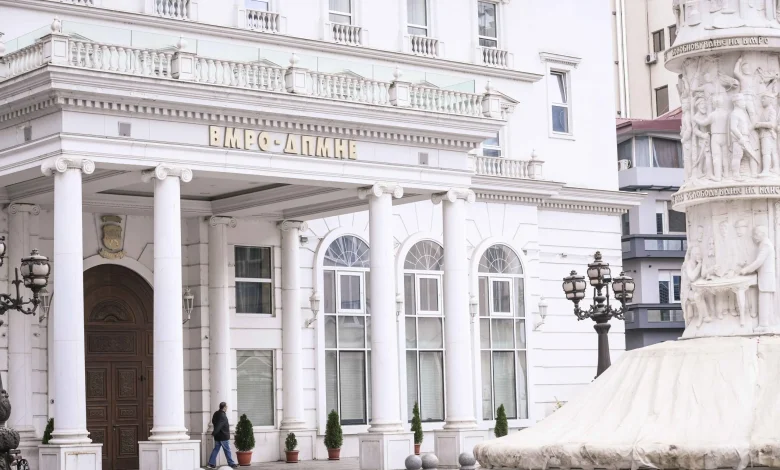 VMRO‑DPMNE  Filipçe shpërndan panikë sa herë që ka mundësi të re për Maqedoninë