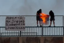 Photo of Dy persona i vunë flakën flamurit serb në Kroaci për ta shënuar përvjetorin e operacionit “Stuhia”