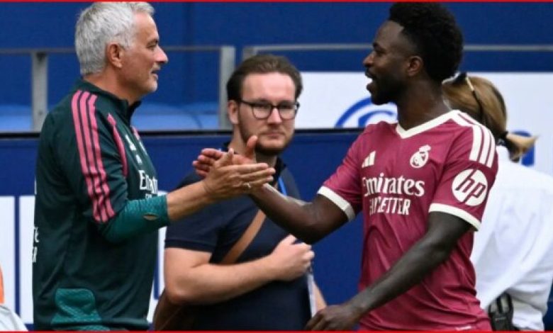 Nga vërshëllimat te duartrokitjet  Mourinho  ringjall  Viníciusin  Brazilianit i nis kapitulli i ri te Reali