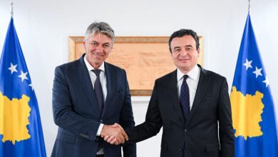 Photo of Kurti pret në takim kryetarin e partisë Lidhja Shqiptare, Ziadin Sela, diskutojnë për aktualitetin në Kosovë