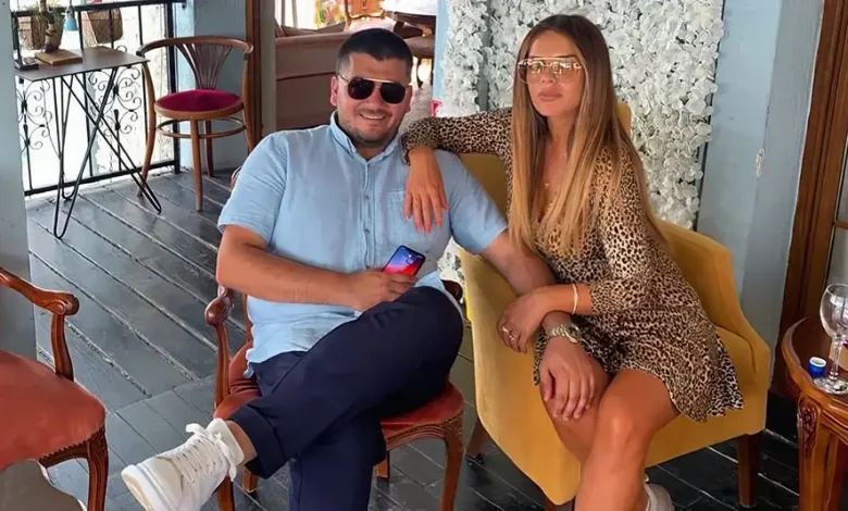 momente-romantike-ne-jaht-ermal-fejzullahu-dhe-ariana-shijojne-pushimet-e-tyre