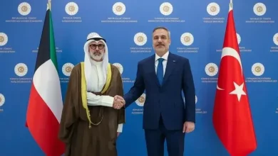 Photo of Kryediplomatët e Turqisë dhe Kuvajtit diskutojnë mbi zhvillimet rajonale