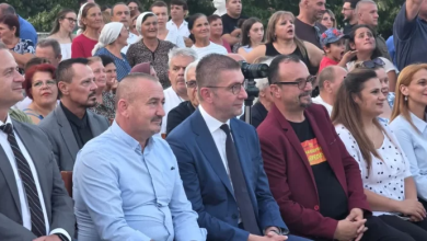 Photo of Himni shqiptar u anashkalua në Pustec, reagon kryebashkiaku: E kisha kërkuar, kërkoj ndjesë!