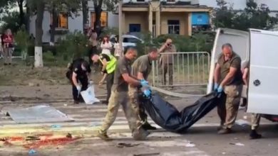Photo of Rusia kryen sulme të reja në Kiev – të paktën nëntë civilë të vdekur