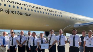 Photo of Avioni i „Qantas“ fluturoi më shumë se 24 orë nga Australia në Francë dhe vendosi rekord të ri për fluturimin më të gjatë komercial në histori