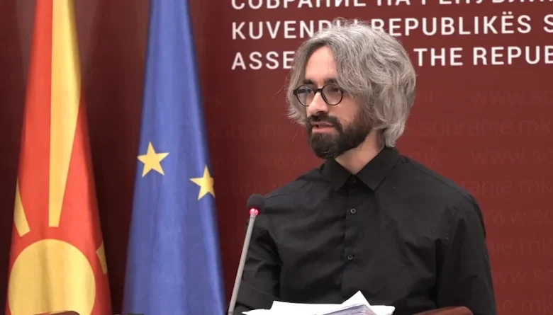 Levica  Mucunski gënjeu se Trump do të ndryshojë mendje lidhur me vizat për maqedonasit