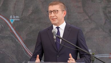 Photo of Mickoski: Po bëhet realiteti ndërtimi i autostradës Shkup – Bllacë