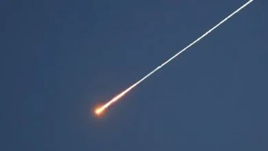 Photo of Grupi Huthi i Jemenit pretendon se ka goditur tankerin saudit të naftës në Detin e Kuq