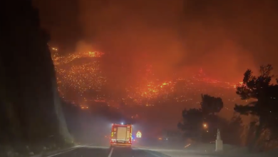 Photo of Zjarr i madh pranë Omišit në Kroaci: “Njerëzit qajnë dhe ikin, është djegur kalaja Fortica”