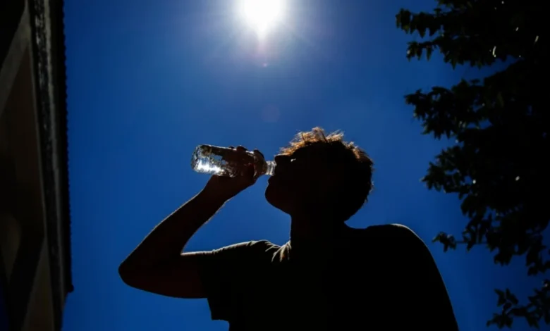 Vala e të nxehtit  Sllovakia thyen rekordin  temperaturat shkojnë në 42 2 gradë