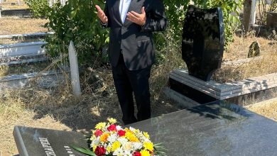 Photo of Thaçi përkujton Arben Xhaferin në 14-vjetorin e ndarjes nga jeta