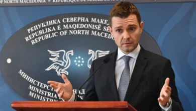 Photo of Mucunski: Bisedimet po zhvillohen “nën radar” për zhbllokimin e rrugës evropiane të Maqedonisë