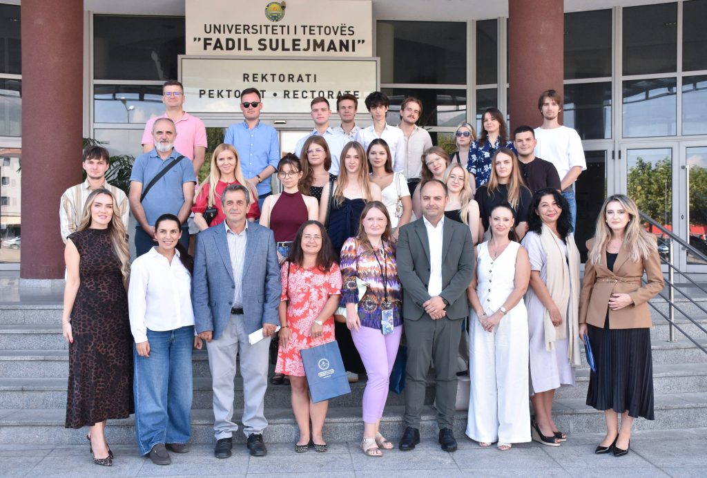 Universiteti i Tetovës i mirëpriti pjesëmarrësit e projektit  EU Aspirations Exchange 