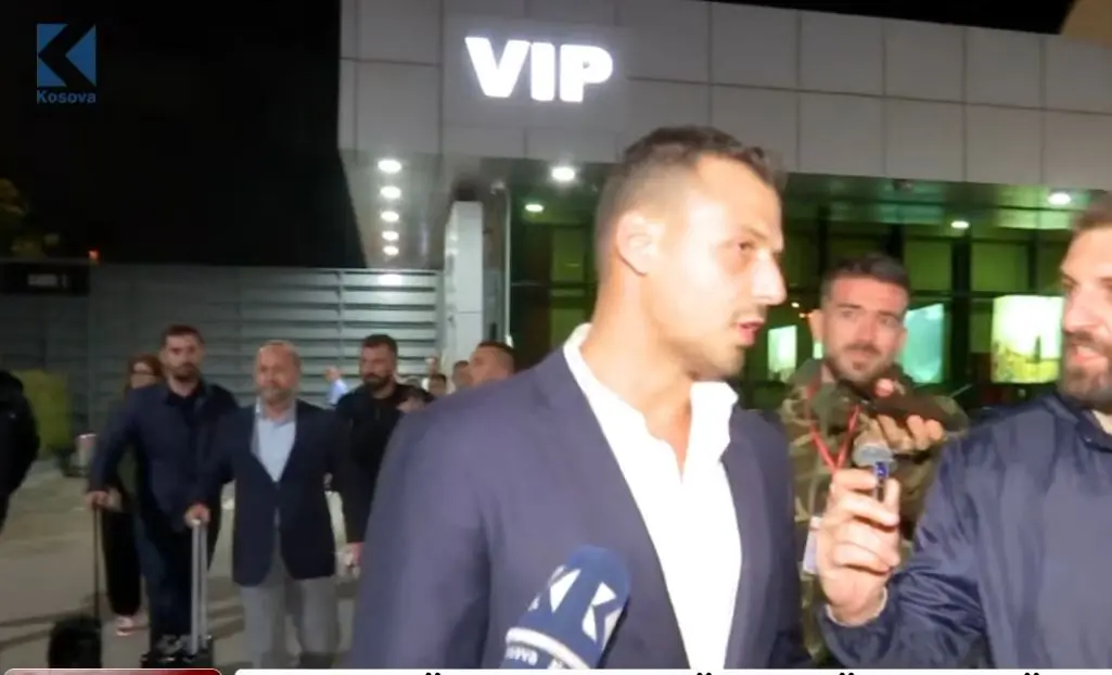 endrit-thaci-kthehet-ne-kosove-besojme-do-te-kthehen-te-pafajshem-pas-apelit
