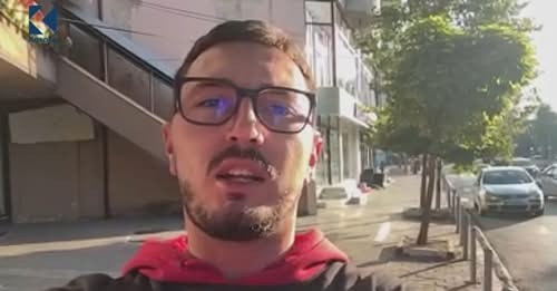 zyrtareve-te-misioneve-te-huaja-u-ndalohet-hyrja-ne-nje-dyqan-ne-mitrovice-video