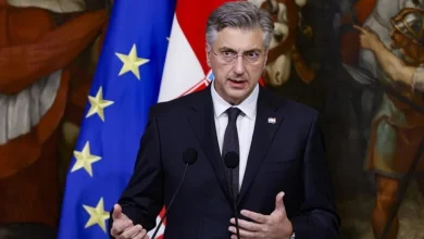 Photo of Varrimi shtetëror i kriminelit të luftës ndez reagimin e Kroacisë, Plenkoviç paralajmëron Serbinë