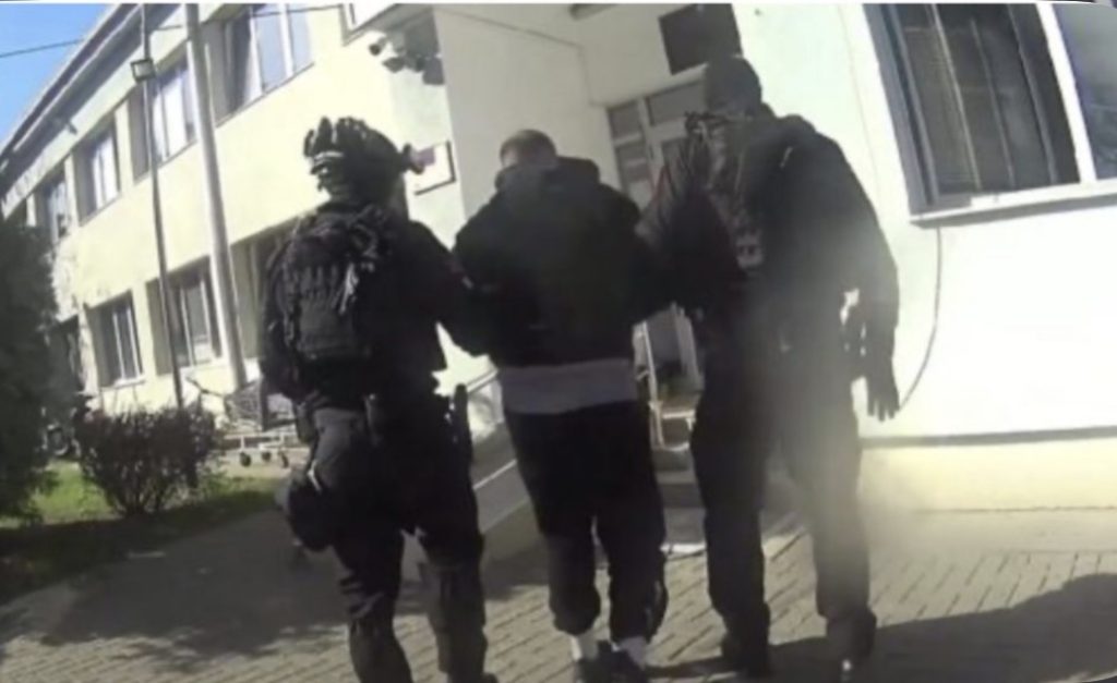 Dy vite shantazh me videot intime  48 vjeçari nga Tetova përfundon në pranga