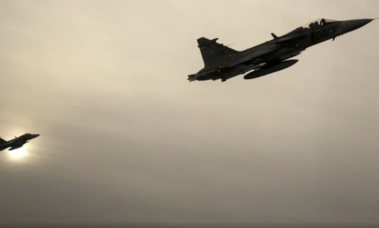 Alarm në Estoni  Dronë hyjnë në hapësirën ajrore të vendit  NATO ngre avionët luftarakë