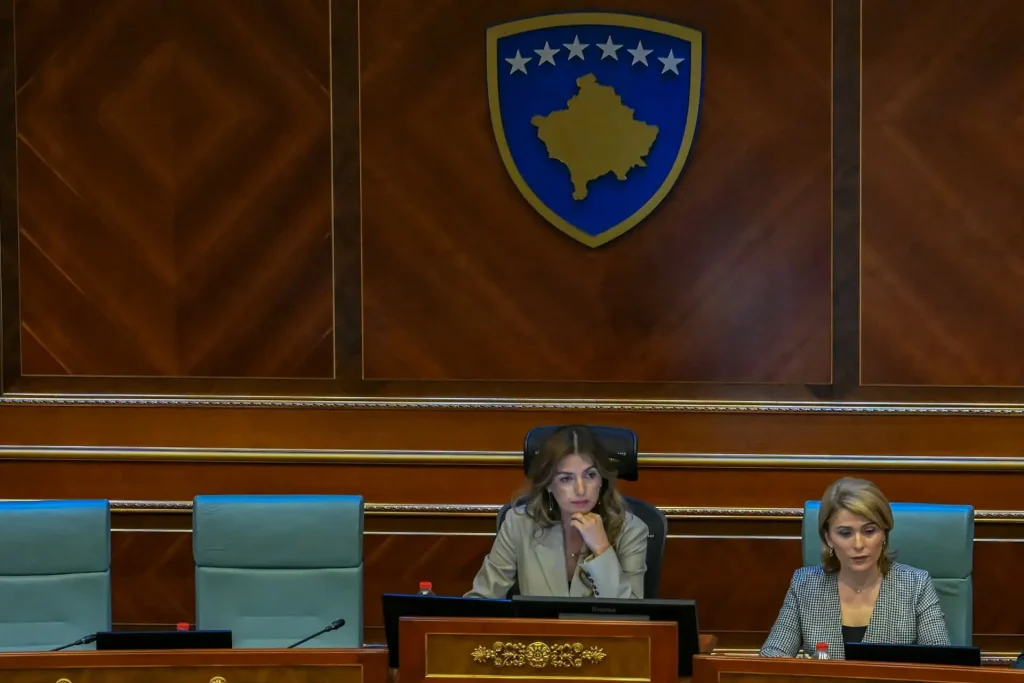 Pa PDK në  Haxhiu e shpall të konstituuar Kuvendin