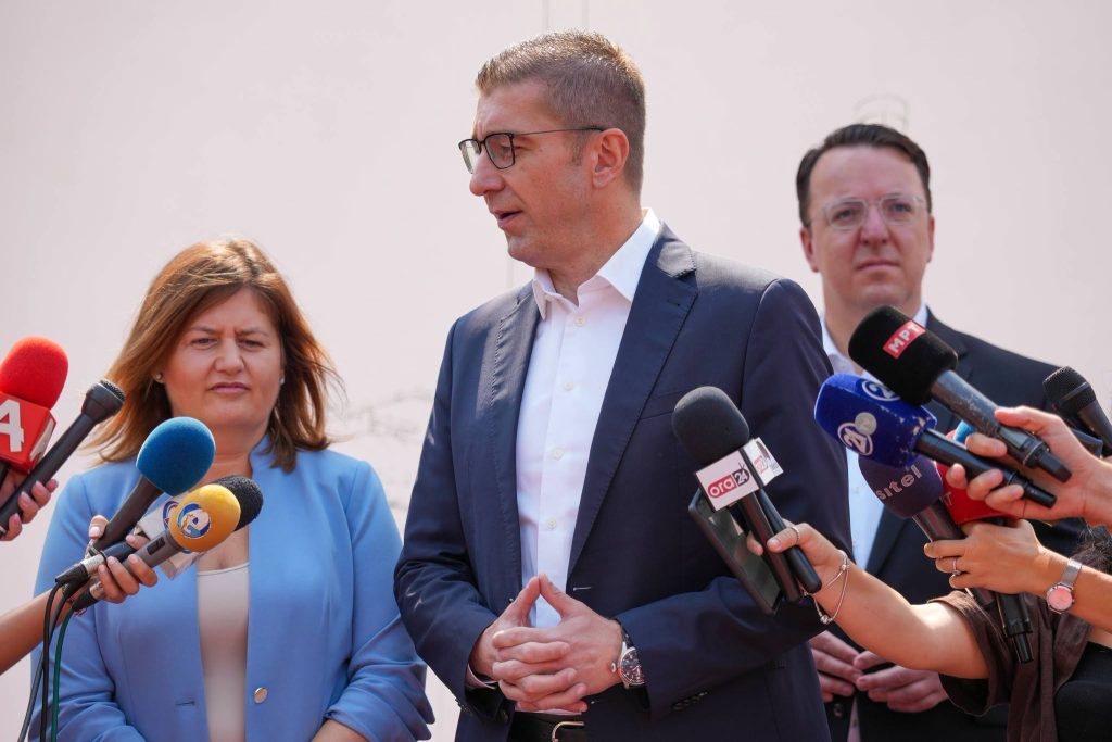 Mickoski  Pres fitore të VMRO DPMNE së në zgjedhjet e parakohshme në Bërvenicë