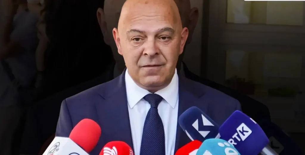 maskarade-per-te-blere-kohe-gjini-po-synohet-qe-zgjedhjet-te-mbahen-me-27-dhjetor