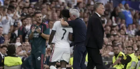 Vinicius në qendër të kritikave  Mourinho përballë një vendimi të vështirë te Real Madridi