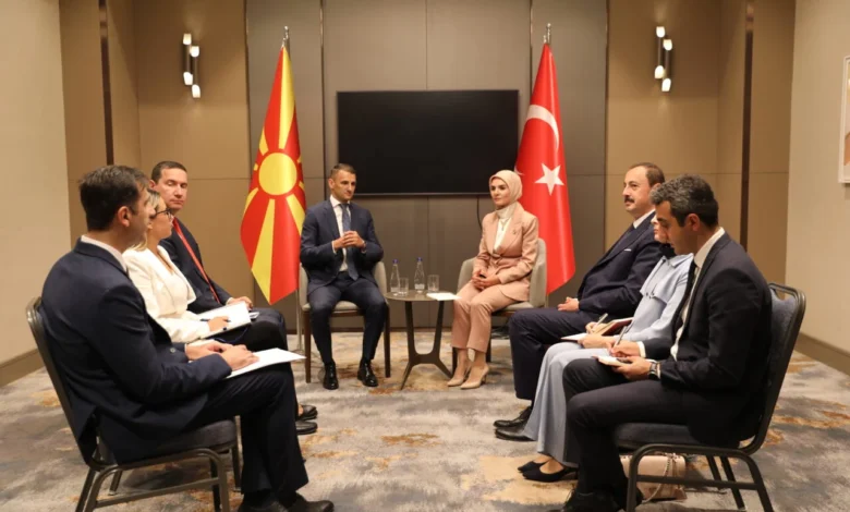 Maqedonia e Veriut dhe Turqia nënshkruajnë memorandum bashkëpunimi në fushën e shërbimeve sociale