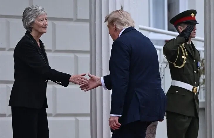 Trump takohet me presidenten irlandeze Connolly gjatë vizitës në Irlandë
