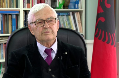 thaci-krasniqi-veseli-dhe-selimi-ne-kapitujt-me-te-ndritur-te-historise-sone-kombetare-ish-presidenti-meidani-ne-c-emer-flet-kjo-gjykate-kur-populli-i-kosoves-proteston