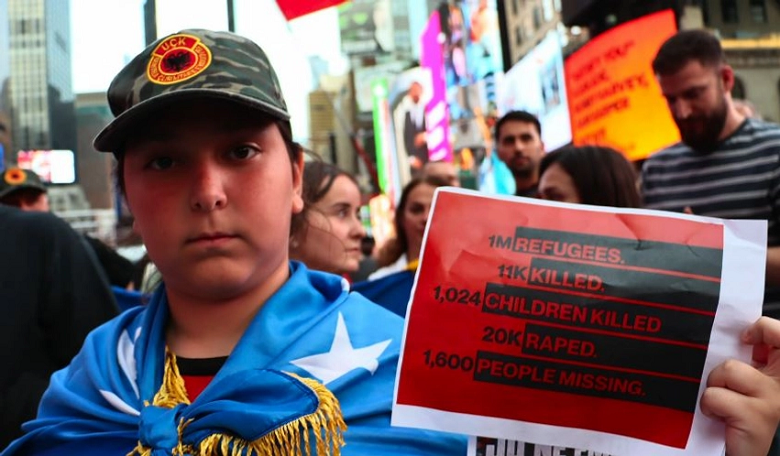 New York  Times Square   Protestë   Jo në emrin tim   VIDEO 