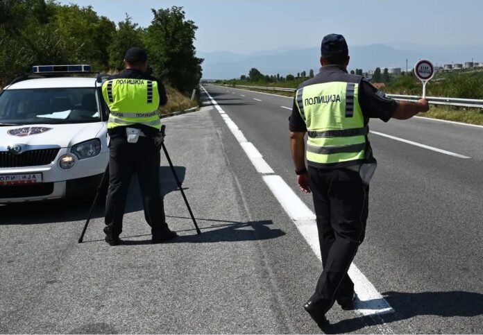 fluturoi-119-km-h-ne-zonen-50-km-h-arrestohet-23-vjecari-ne-tetove