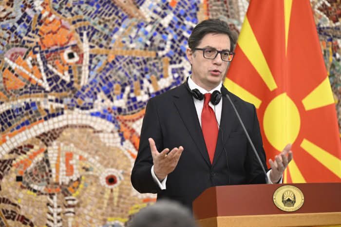 Pendarovski me mesazh për maqedonasit dhe shqiptarët