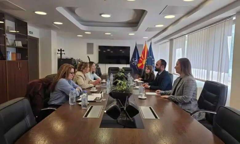 Shasivari takon drejtoreshën e Qendrës për Menaxhim me Ndryshime  Në fokus reformat ligjore dhe administrata publike