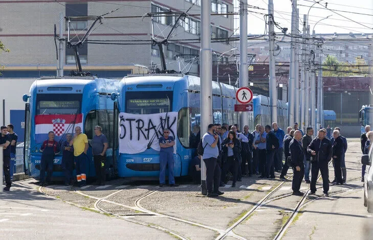 greva-godet-zagrebin-dy-dite-pa-transport-dhe-pa-grumbullim-te-mbeturinave