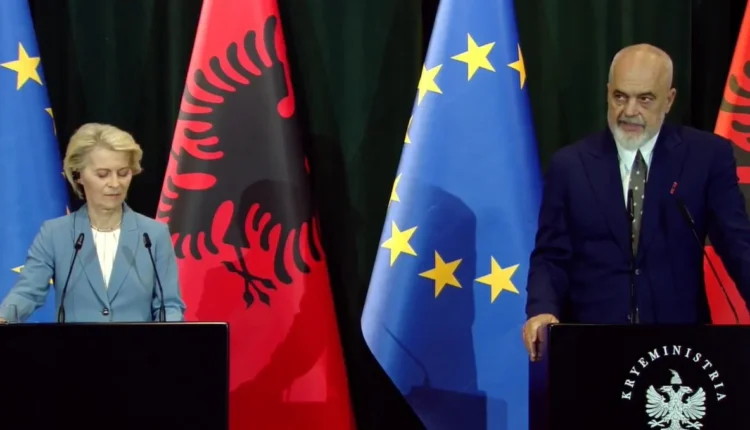 shqiperia-ka-bere-nje-pune-fantastike-ursula-von-der-leyen-entuziaste-per-rrugen-drejt-be-tirana-nder-vendet-kryesuese-ne-procesin-tone
