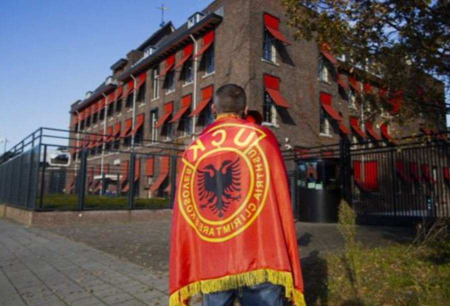 pse-duhet-te-zhbehet-gjykata-speciale-e-hages