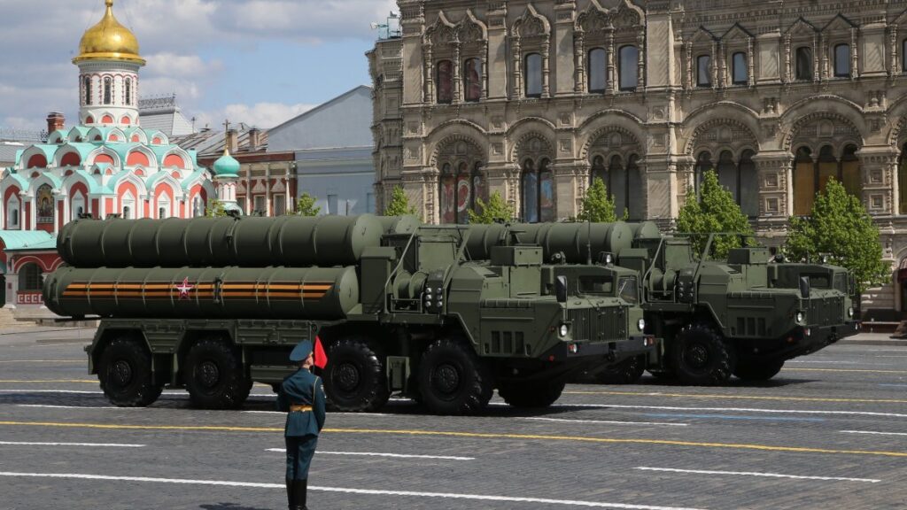 Kremlini hap derën për transferimin e S 400 të Turqisë