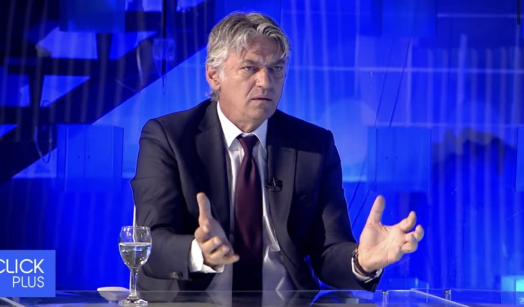  Të gjitha koalicionet na kanë lënë në mes të rrugës    Sela në Click Plus  Përgatitemi të dalim vetë në zgjedhje