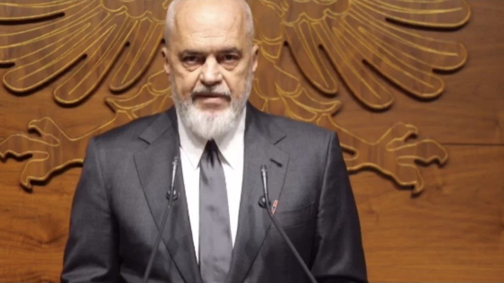  Orët më janë dhuruar nga miq të fuqishëm   Rama  I kam regjistruar si prona të shtetit