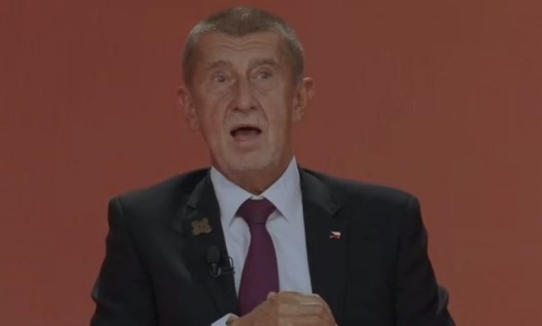 Kryeministri çek  Makinat elektrike kineze po pushtojnë Europën  fabrikat tona mund të përfundojnë duke prodhuar tanke
