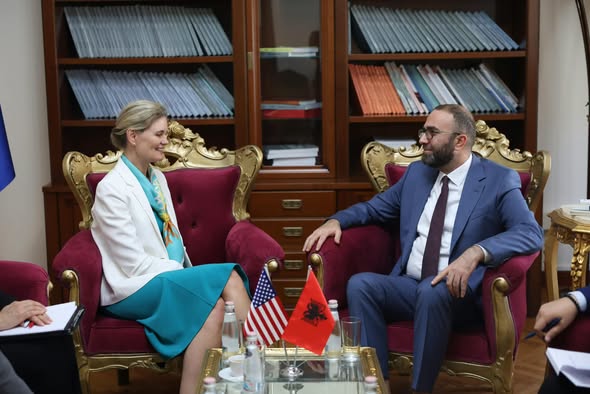 Gazment Bardhi takim me VanHorn në Kryesinë e Kuvendit  SHBA aleat i çmuar dhe strategjik i Shqipërisë