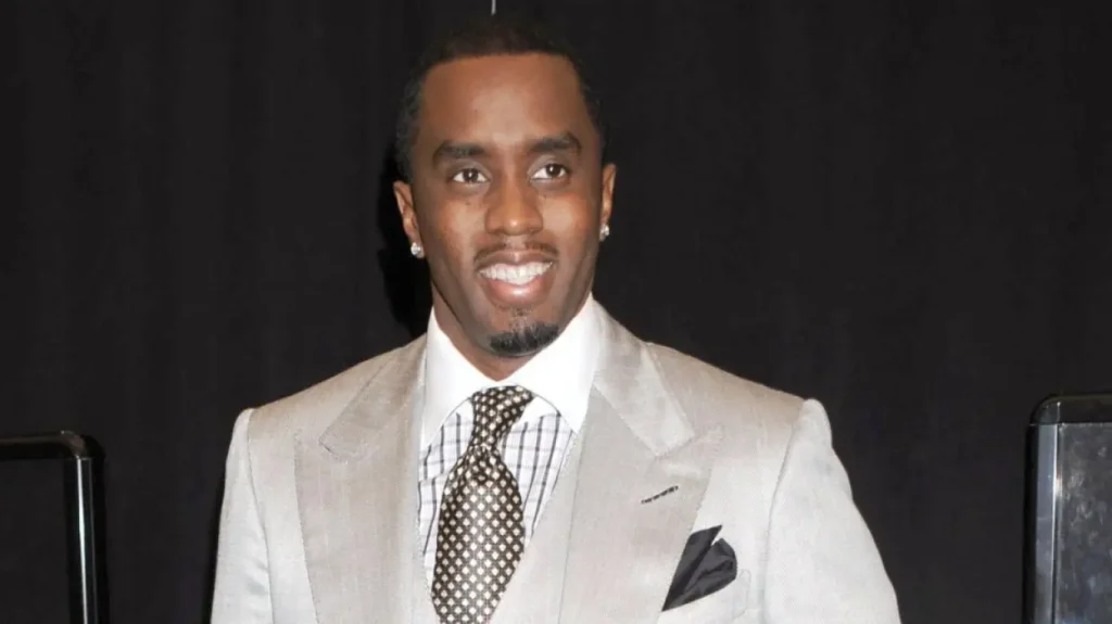 Diddy përballet me sfida ligjore  Avokatët kërkojnë të tërhiqen nga padia për shpifje