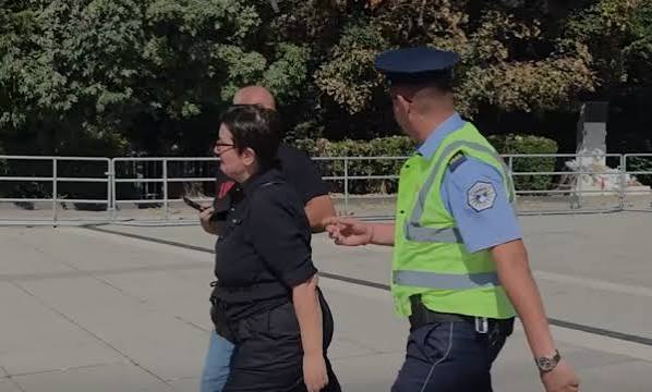 suspensioni-i-dy-policeve-pas-incidentit-me-aida-dergutin-cfare-ndodhi-ne-prishtine