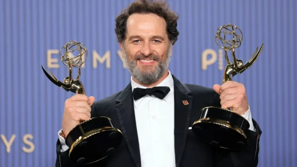 Matthew Rhys bën histori në Emmy Awards  bëhet aktori i parë që fiton dy çmime kryesore në një natë
