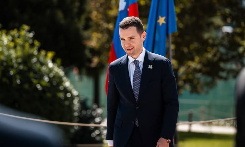 Mucunski  Zgjerimi i BE së kërkon vizion strategjik  jo logjikë burokratike