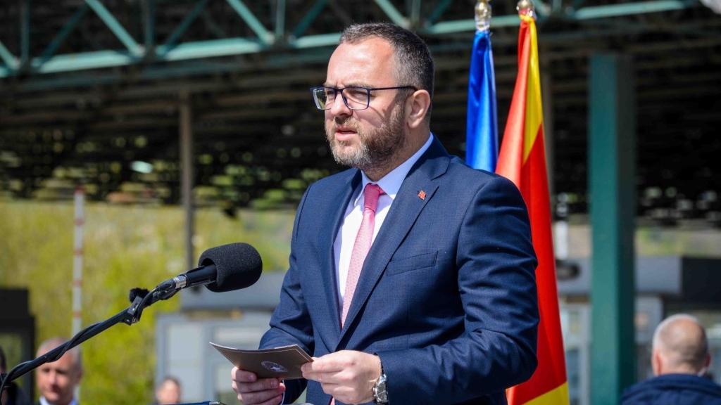 Toshkovski për dorëzimin e Bajramit  Të gjithë ata që janë në arrati do të ballafaqohen me ligjin