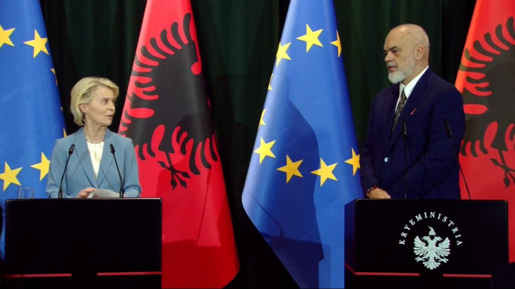 Rama Von der Leyen konferencë pas takimit  presidentja e KE  Shqipëria duhet të vijojë reformat  mbi 80  e hapave të Planit të Rritjes janë përmbushur