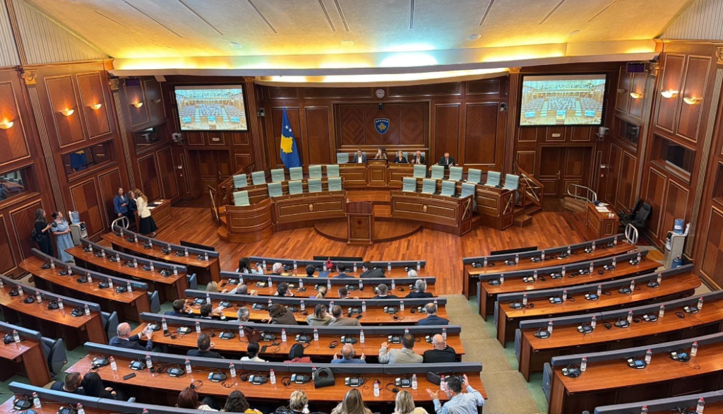 Nis seanca për formimin e Qeverisë  mungon PDK  LDK dhe Aleanca