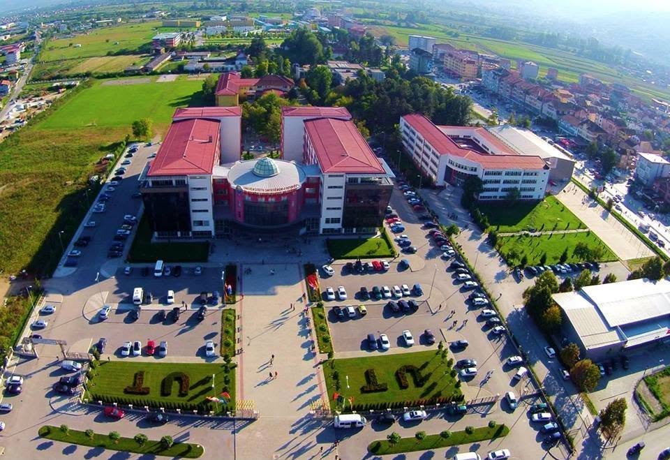 Në UT zhvillohet afati i dytë i regjistrimit në studimet pasdiplomike