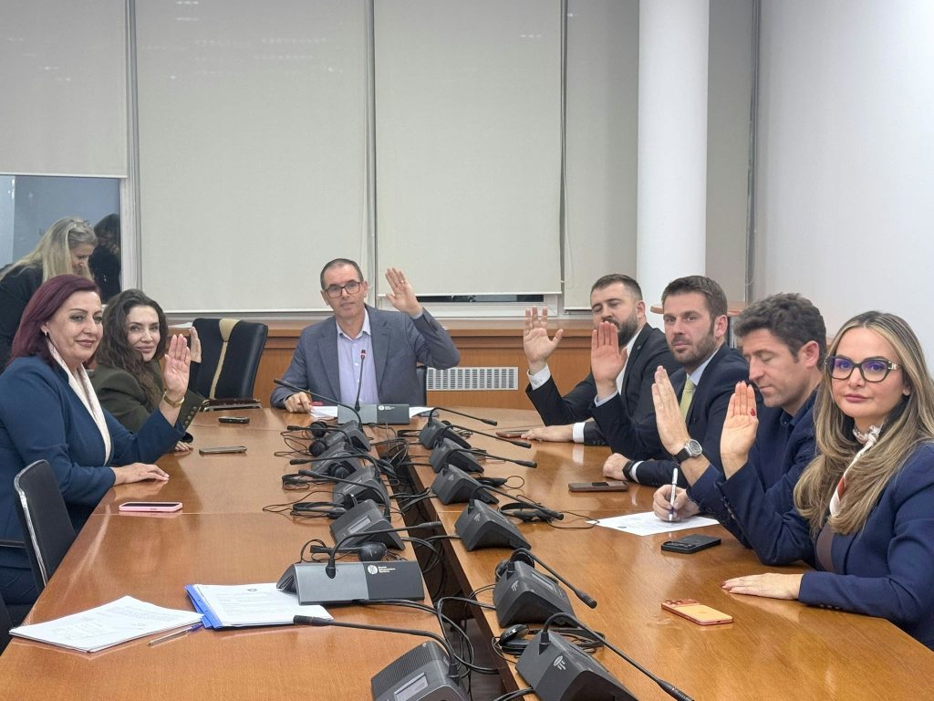projektligji-per-dhomat-e-specializuara-kalon-ne-komisionin-per-buxhet-dhe-financa-me-procedure-te-pershpejtuar